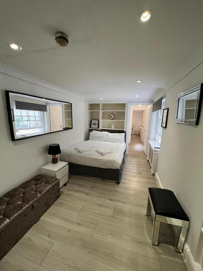 Cavali Hotel Лондон Екстериор снимка